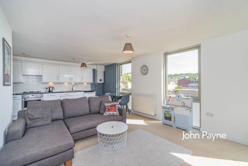 2 bedroom flat for rent