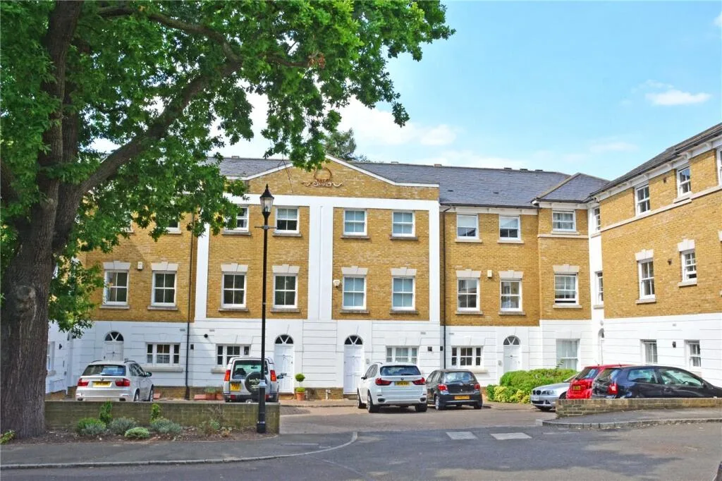 3 bedroom apartment for rent