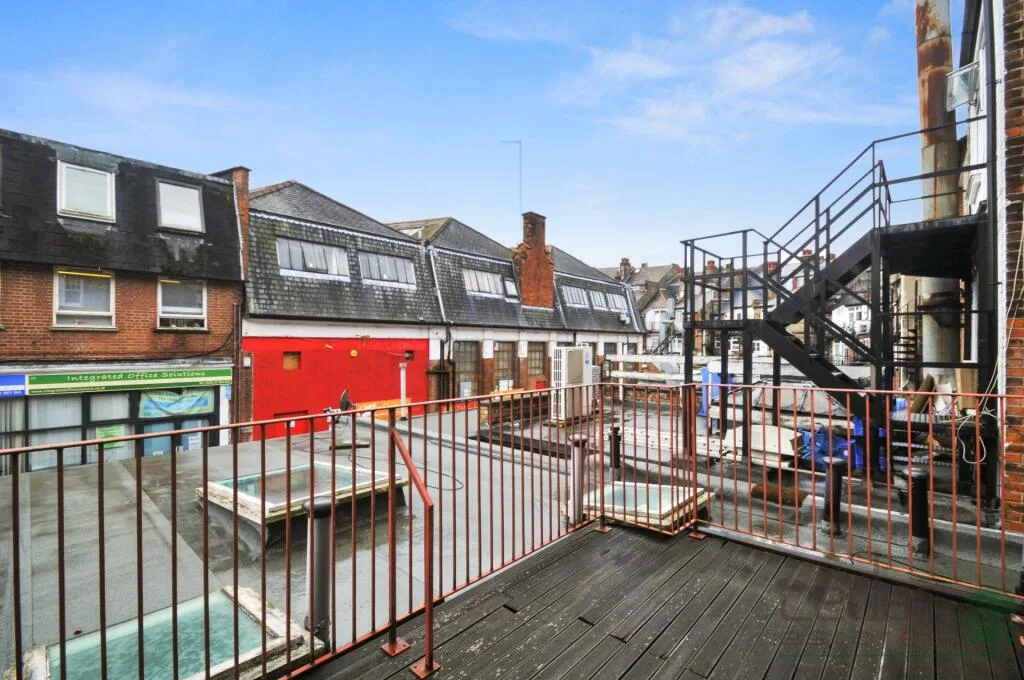 Studio flat for rent