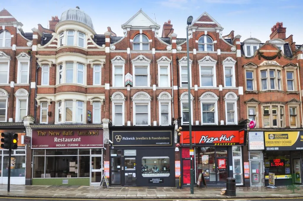 Studio flat for rent