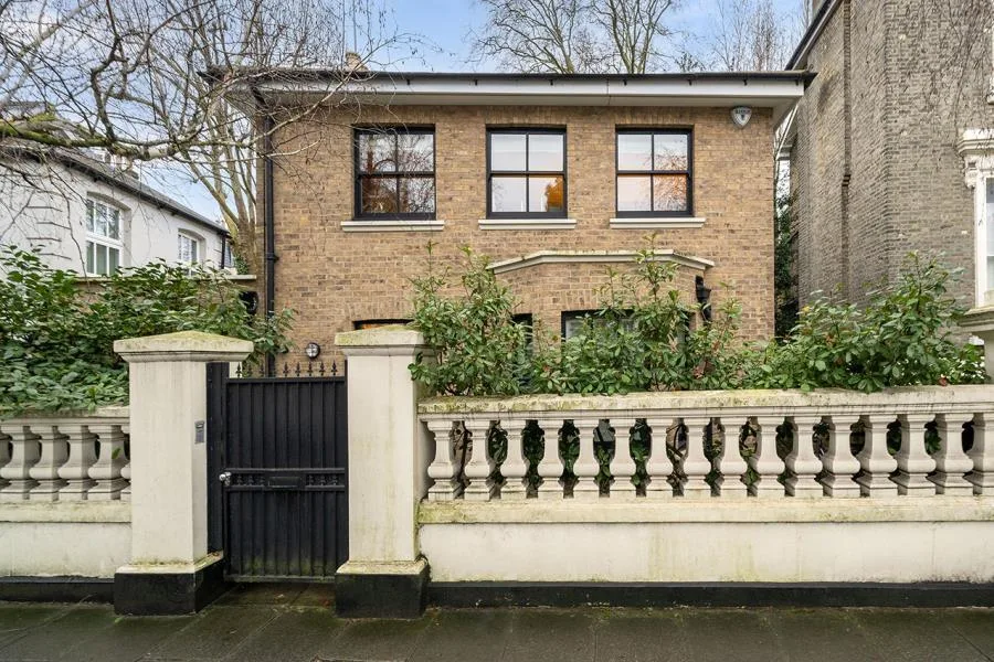 2 bedroom terraced house for rent