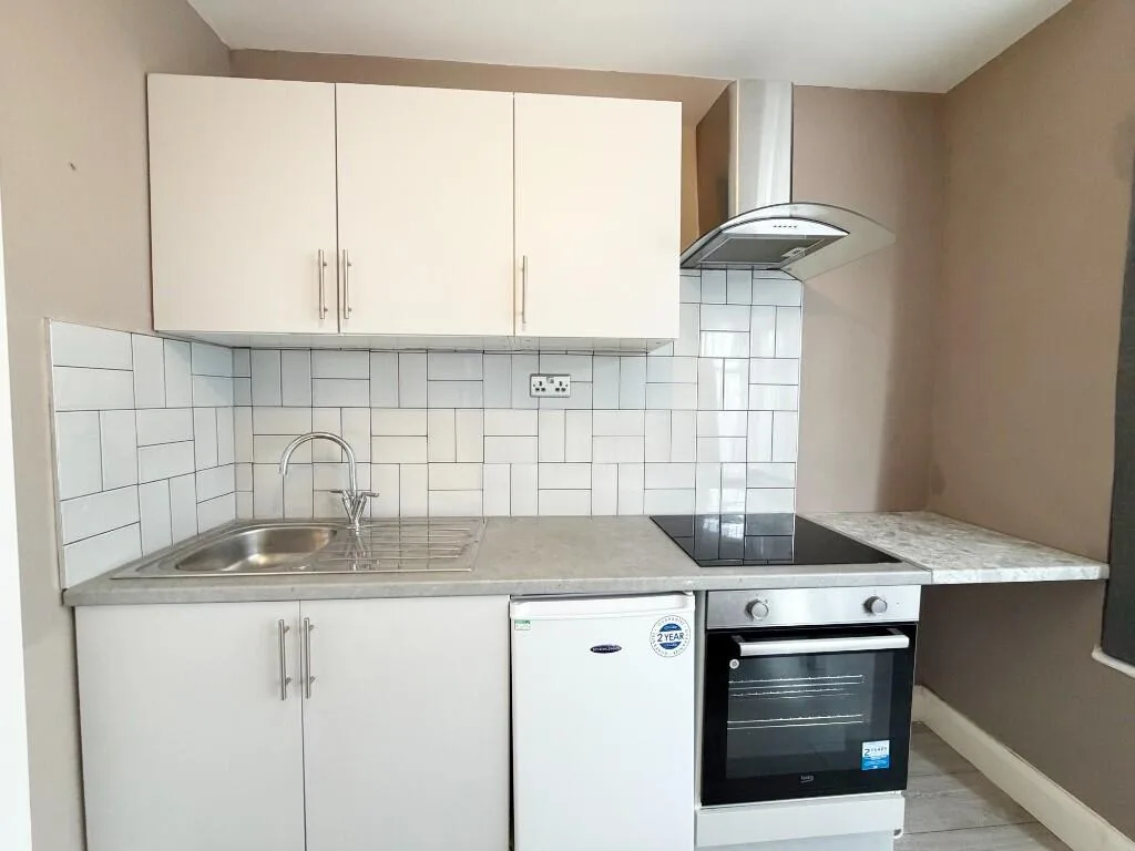 Studio flat for rent
