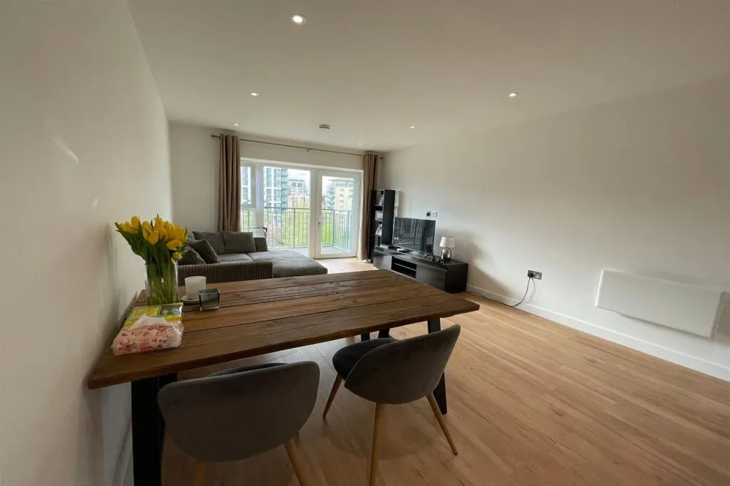 3 bedroom apartment for rent