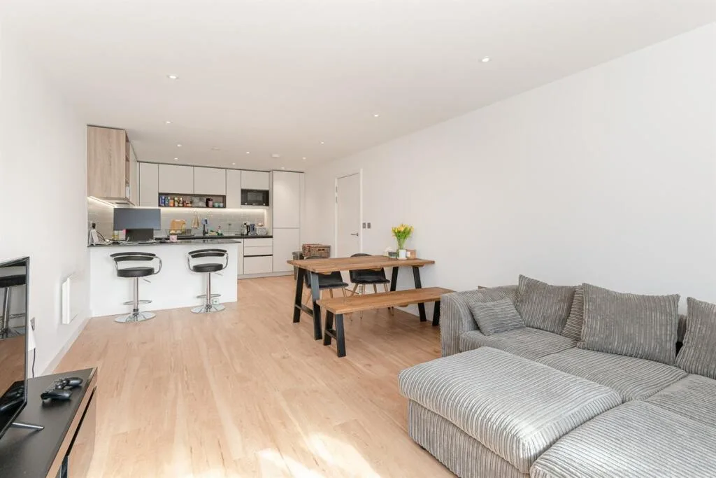 3 bedroom apartment for rent