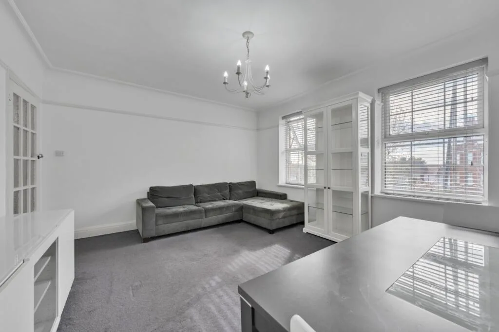 2 bedroom flat for rent