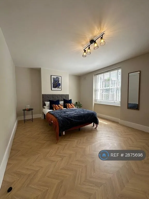 3 bedroom flat for rent