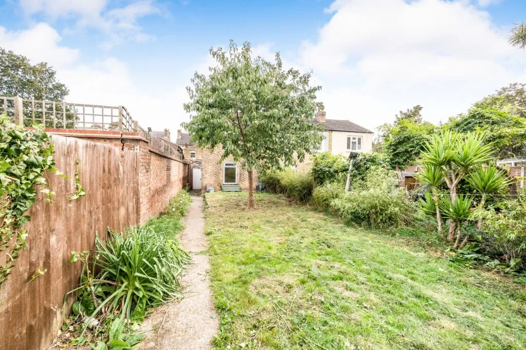 2 bedroom terraced house for rent