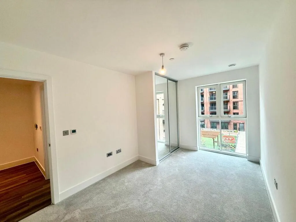 2 bedroom house for rent