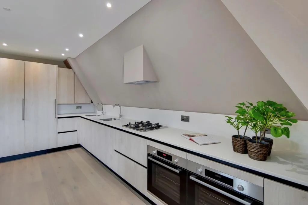 3 bedroom flat for rent