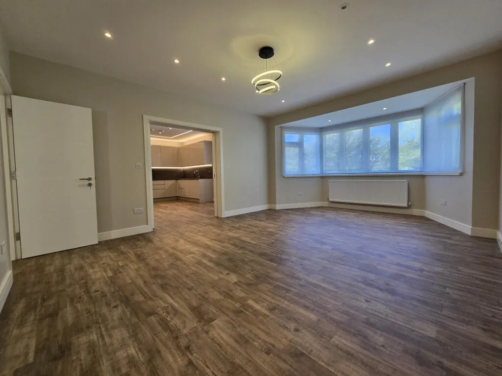 3 bedroom flat for rent