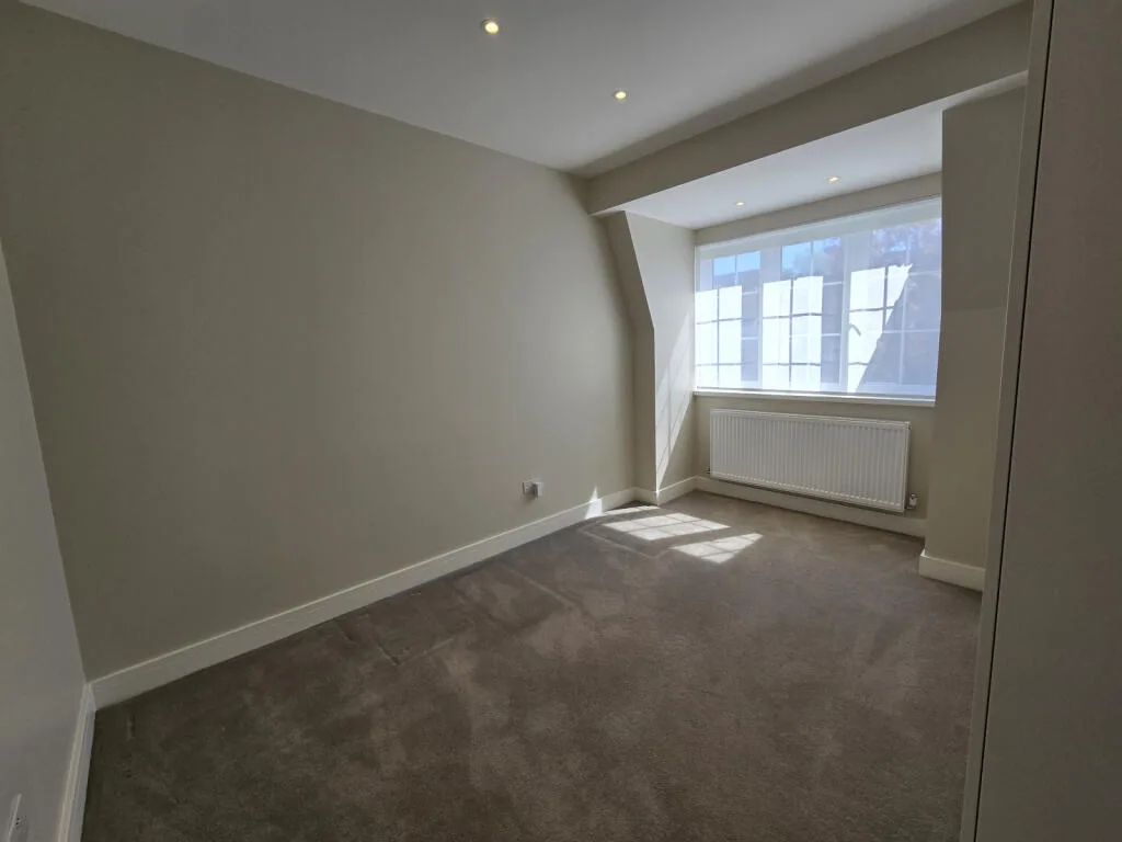 3 bedroom flat for rent