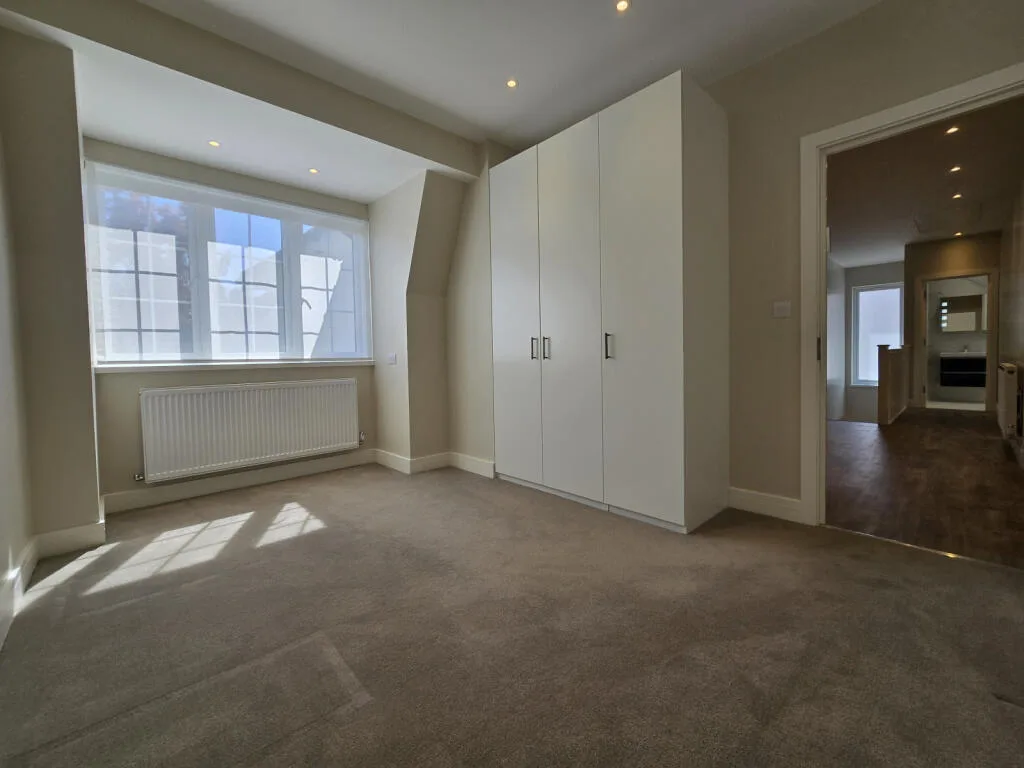 3 bedroom flat for rent