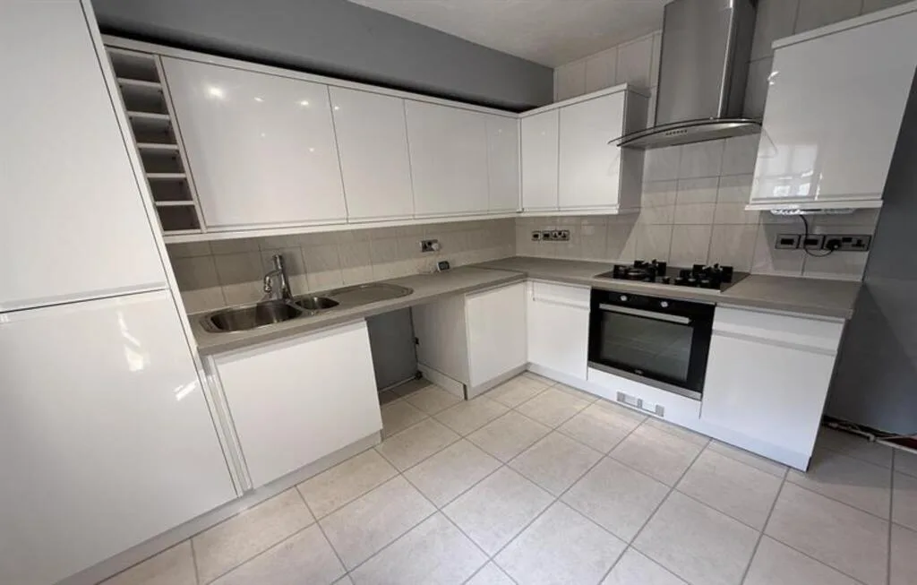 3 bedroom detached house for rent