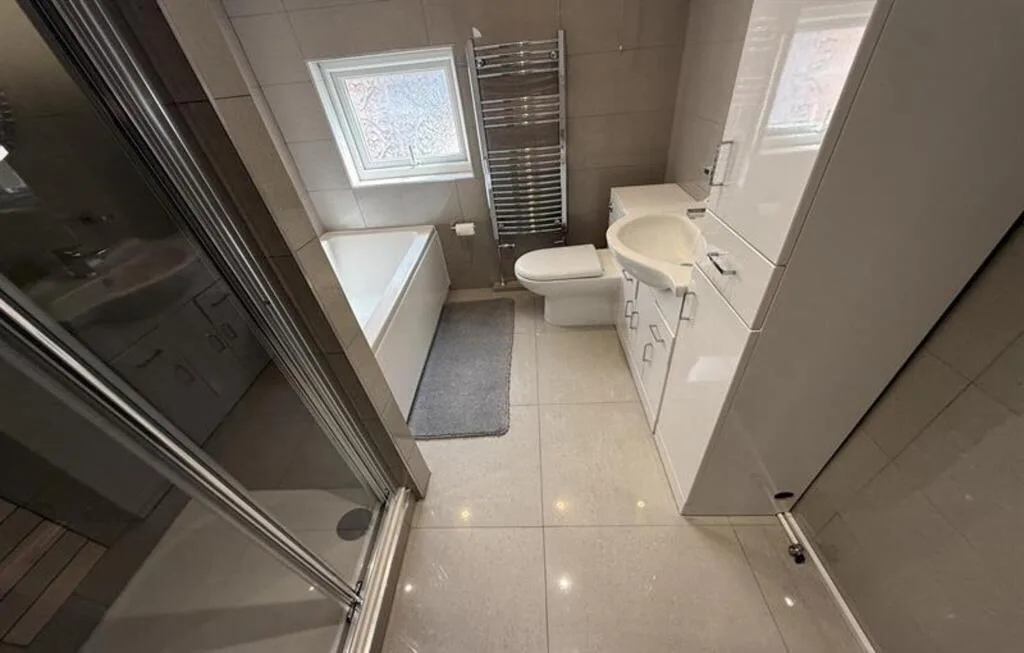 3 bedroom detached house for rent