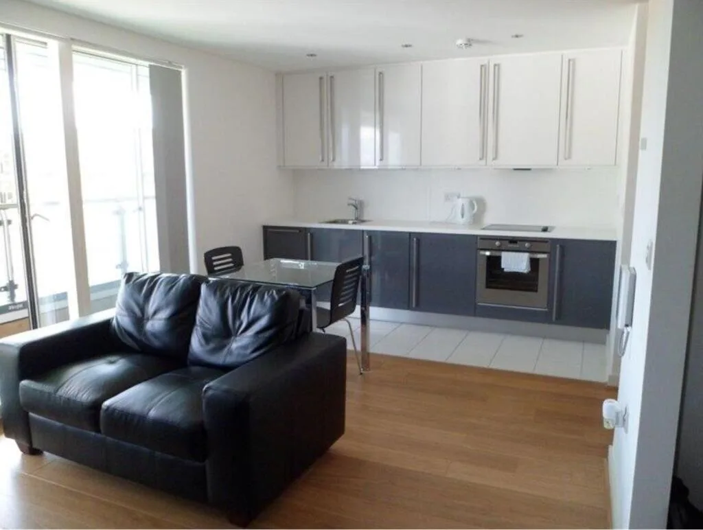 Studio flat for rent