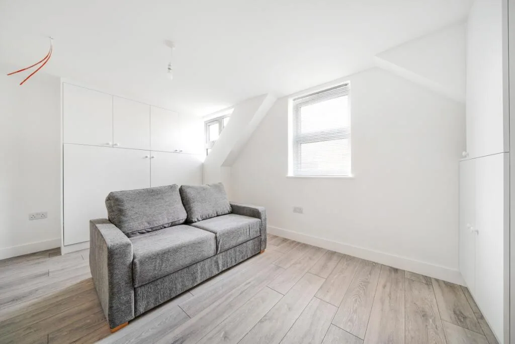 Studio flat for rent