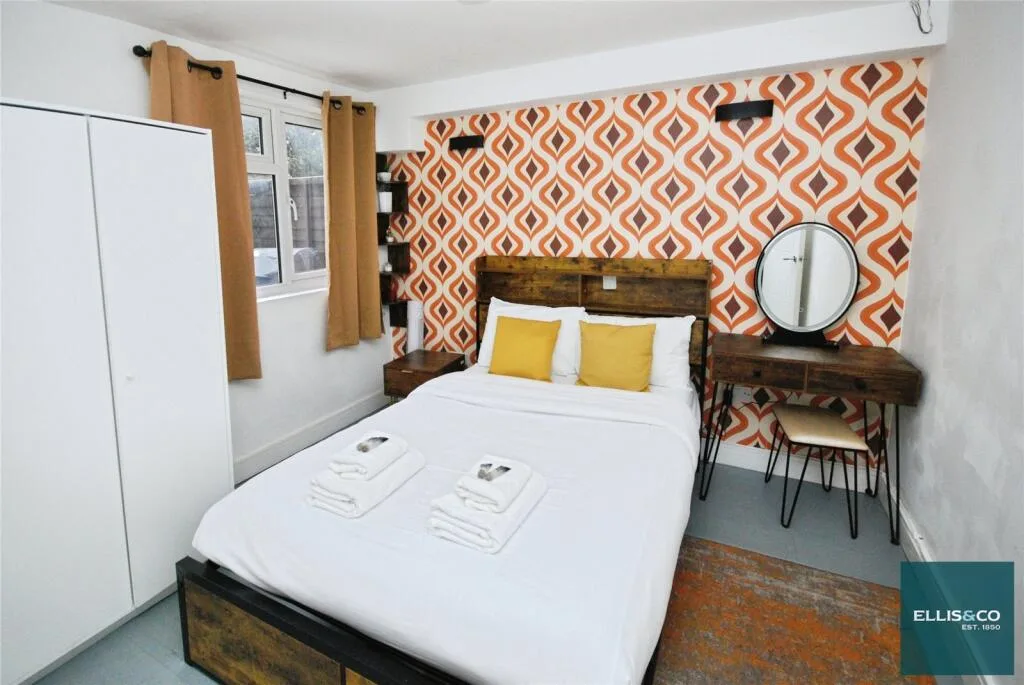 3 bedroom apartment for rent