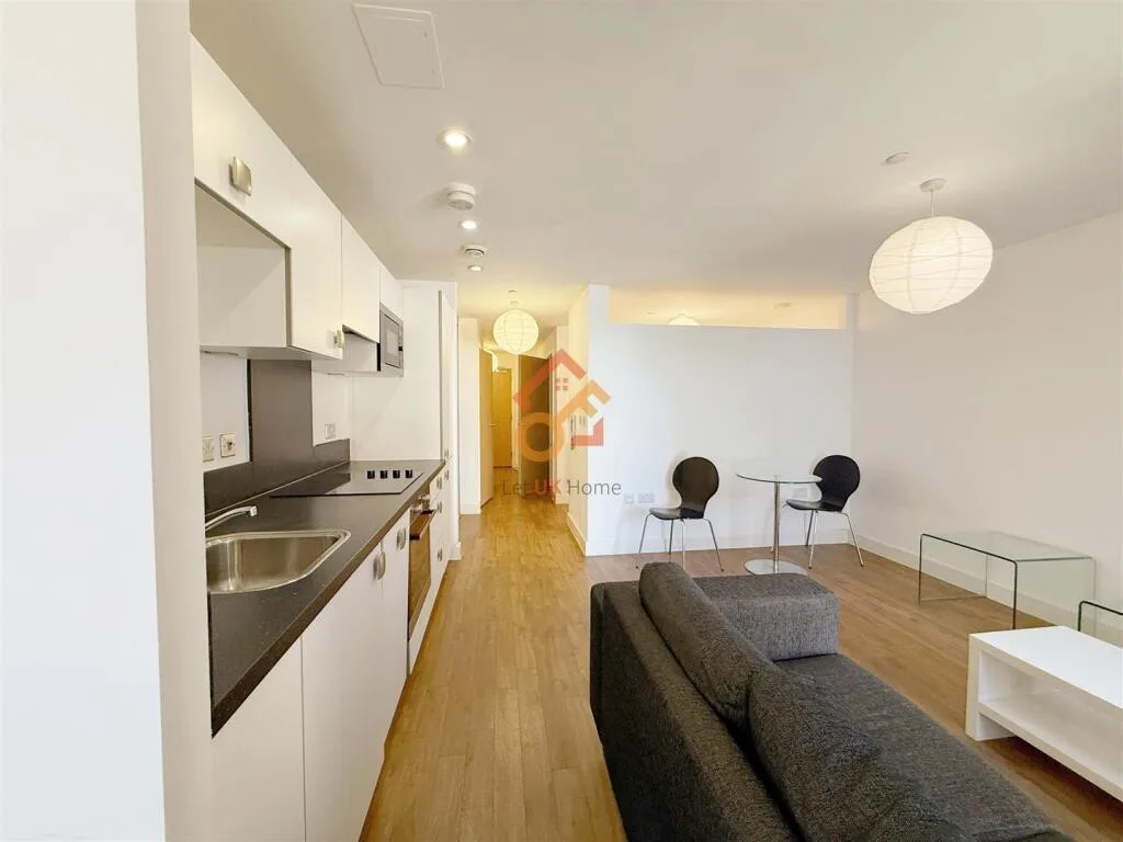 Studio flat for rent