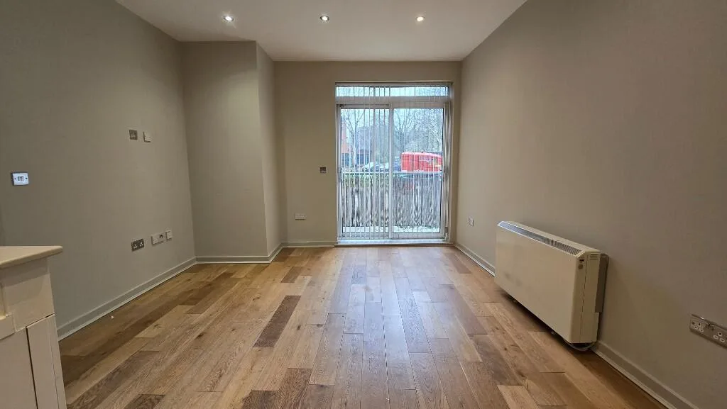 1 bedroom ground floor flat for rent