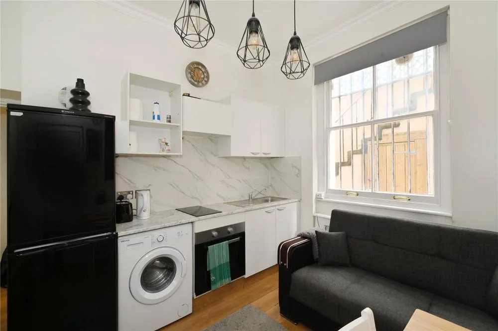 1 bedroom flat for rent