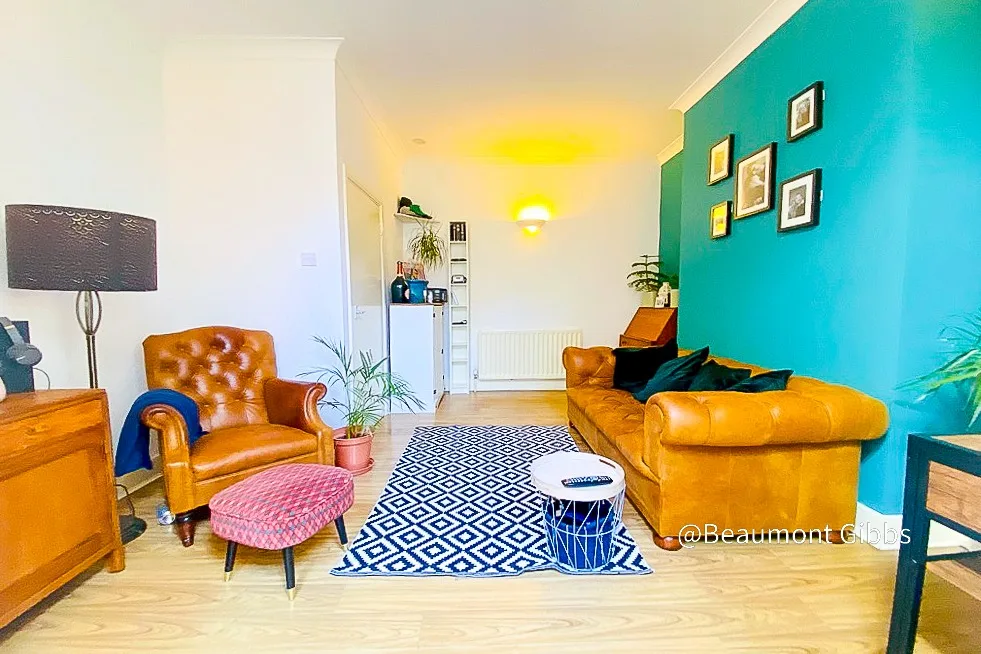 2 bedroom ground floor flat for rent