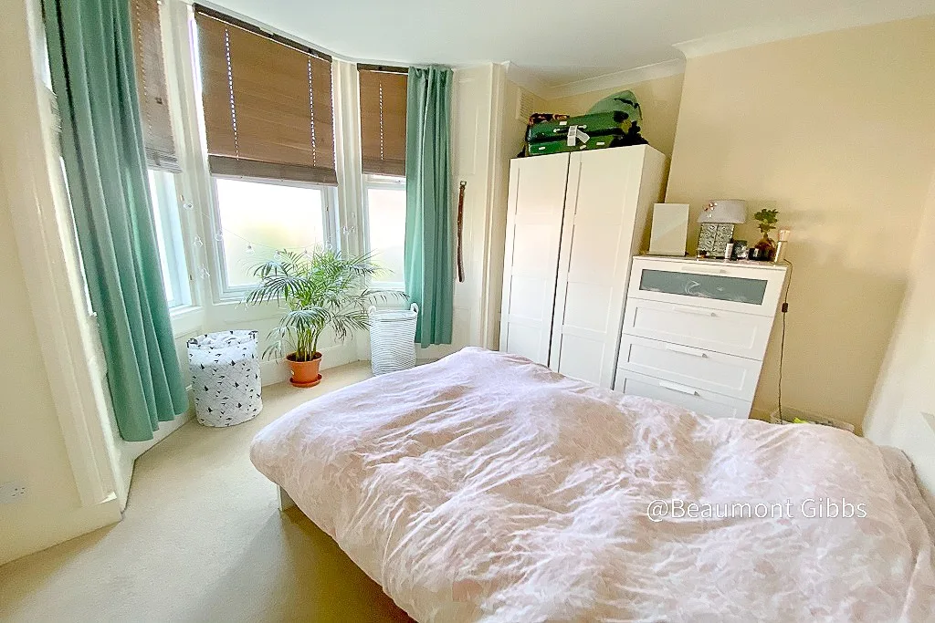 2 bedroom ground floor flat for rent