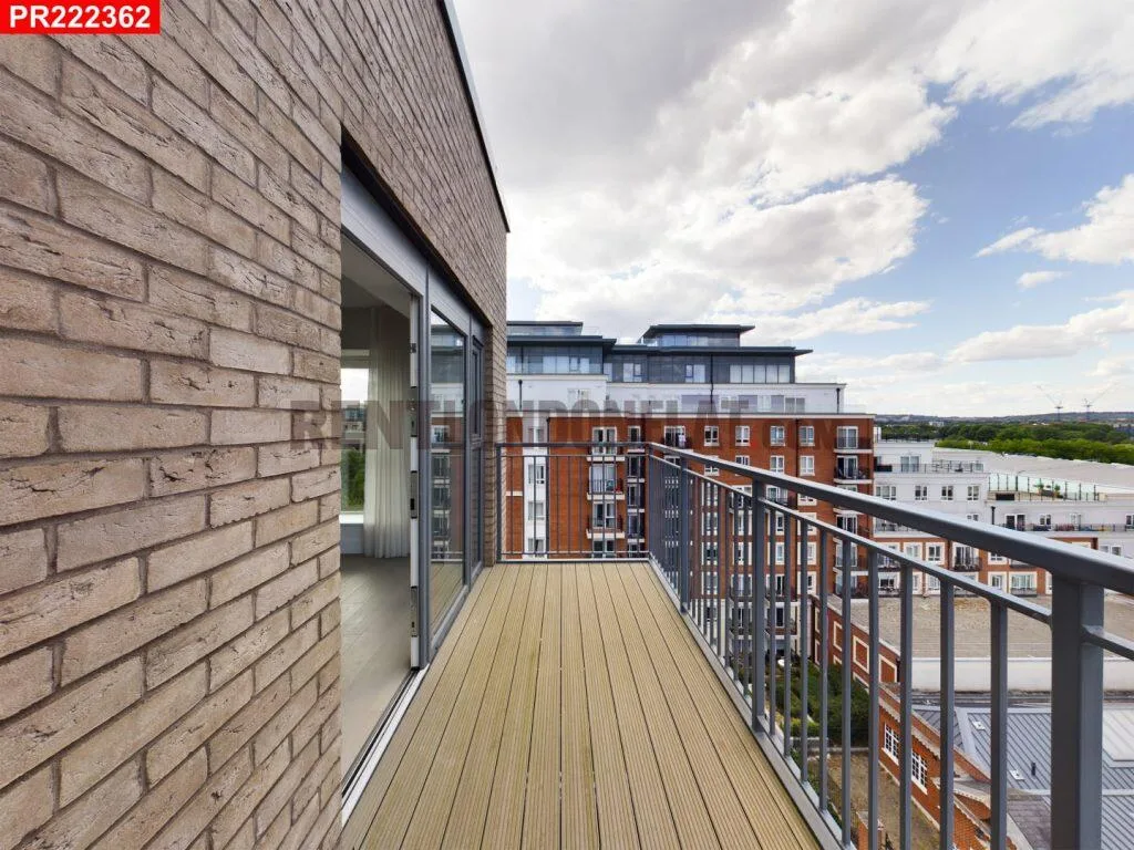 3 bedroom flat for rent