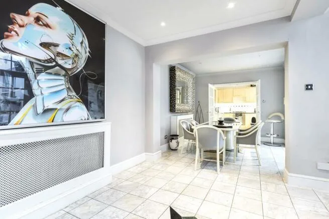 3 bedroom flat for rent