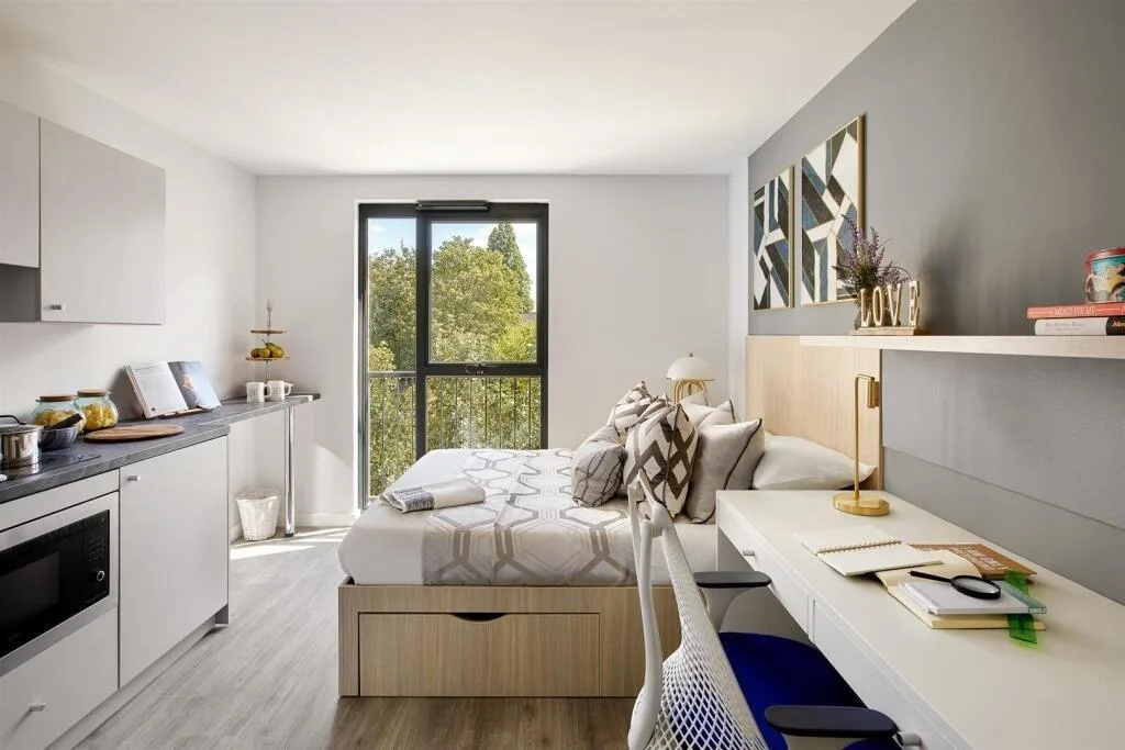 Studio flat for rent