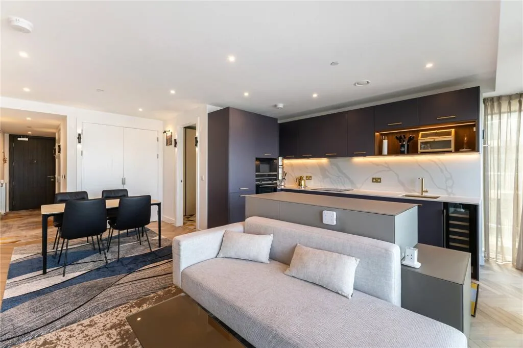 2 bedroom apartment for rent