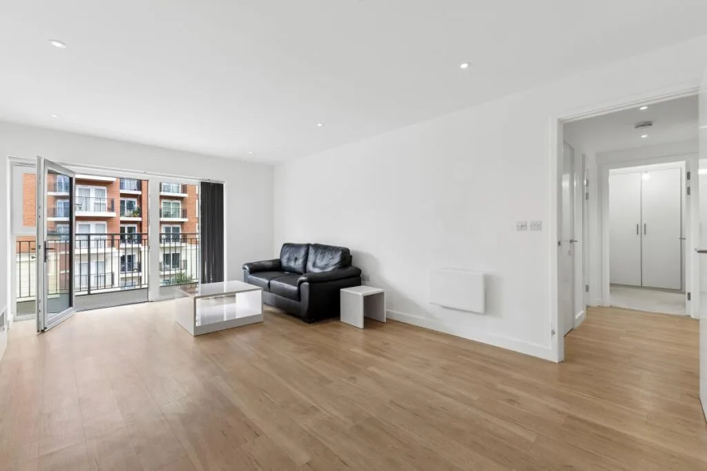 2 bedroom flat for rent