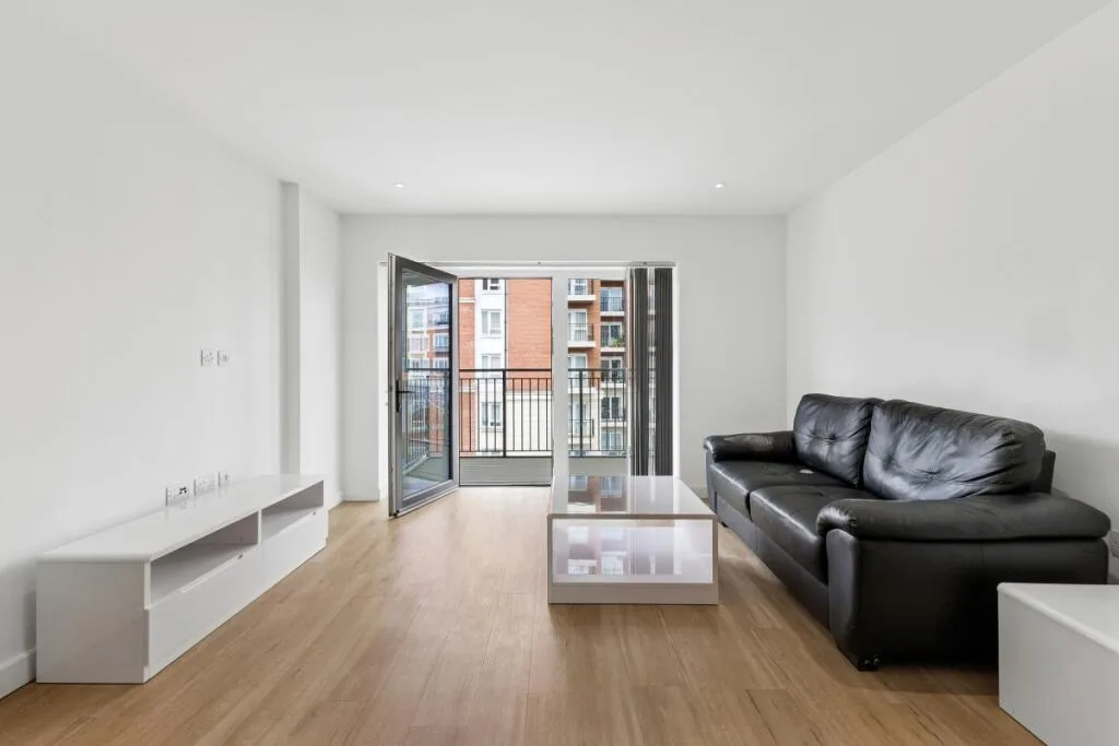 2 bedroom flat for rent