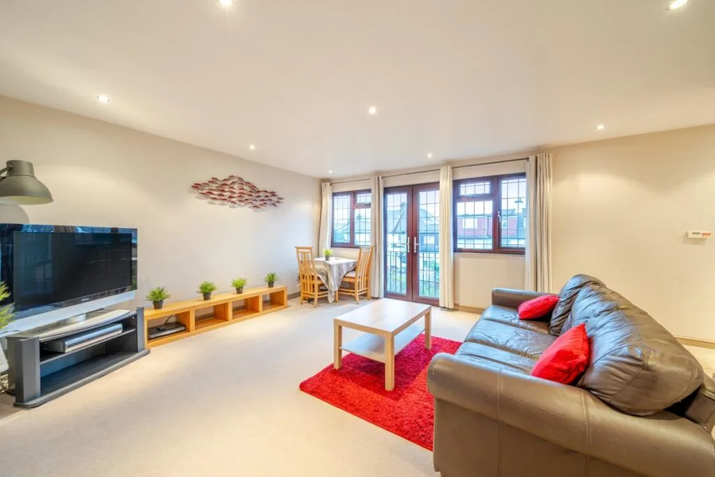2 bedroom flat for rent