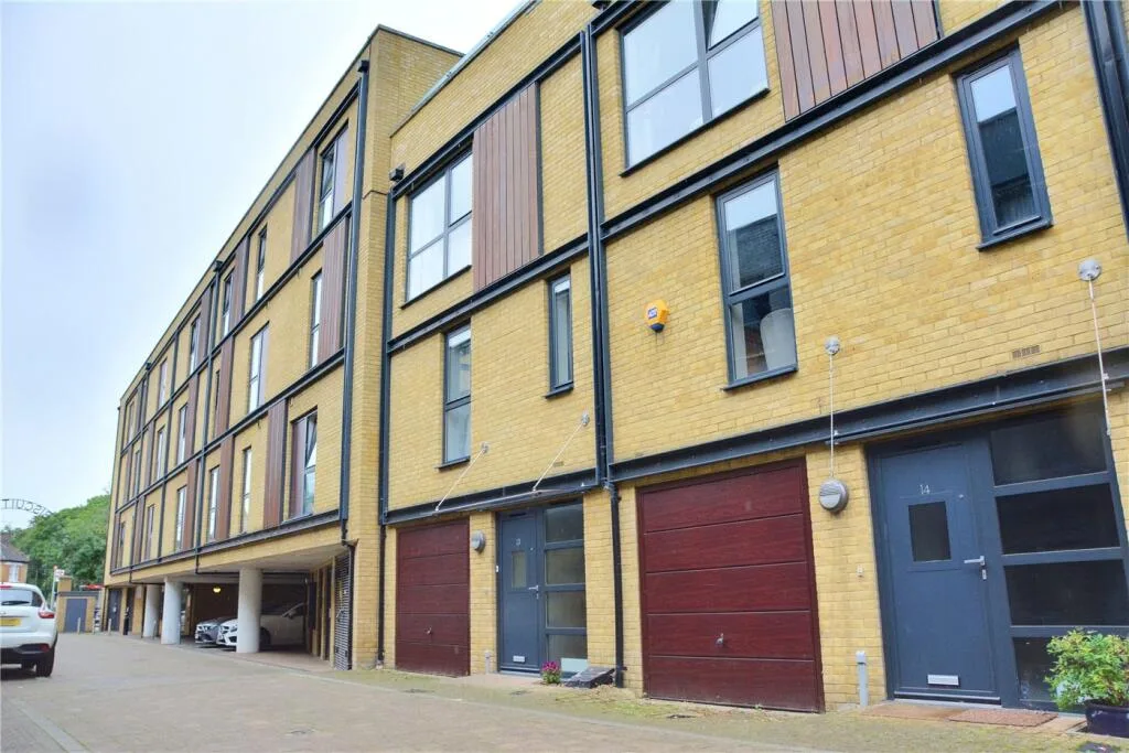 3 bedroom terraced house for rent