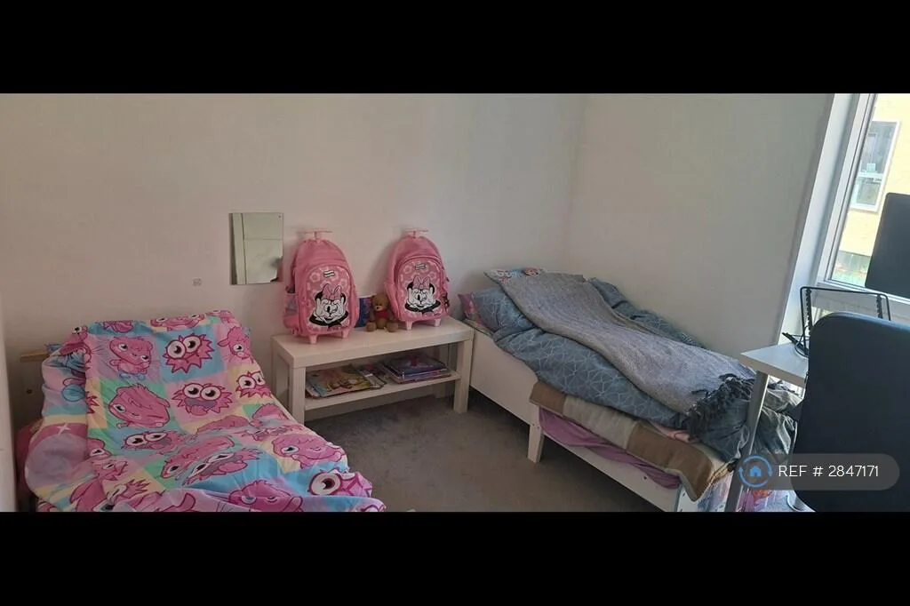 3 bedroom flat for rent