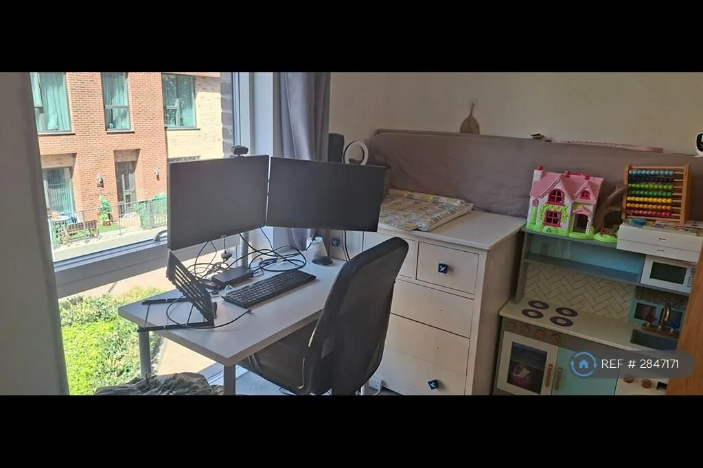 3 bedroom flat for rent