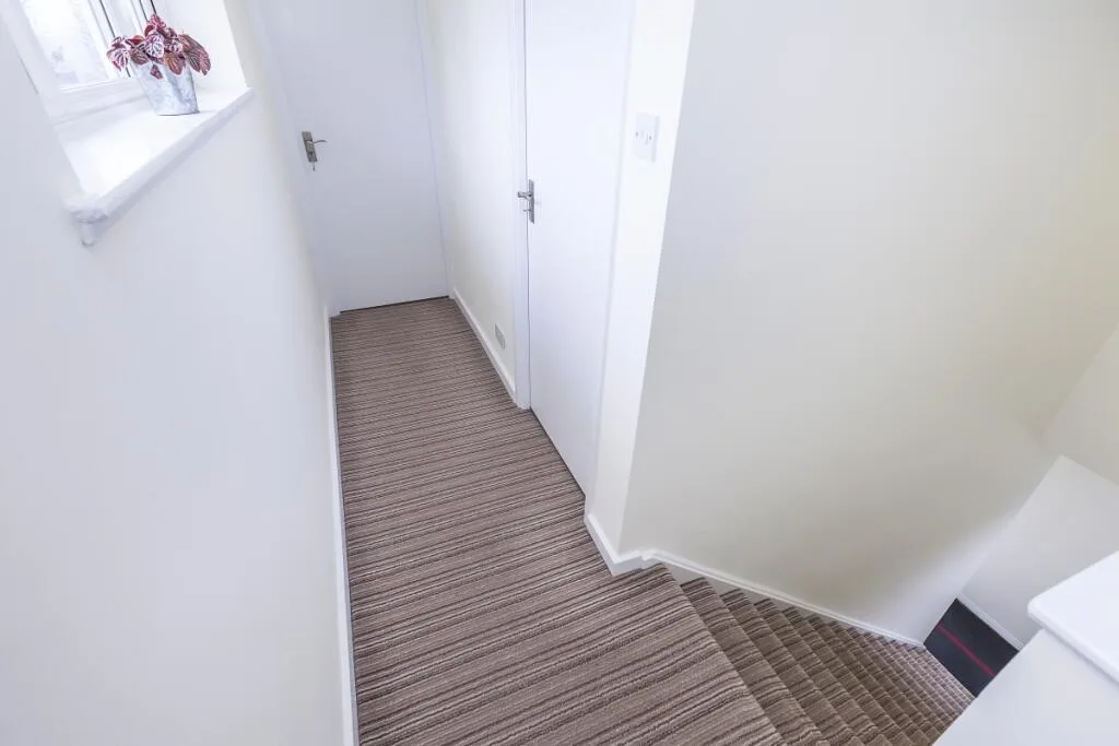3 bedroom end of terrace house for rent