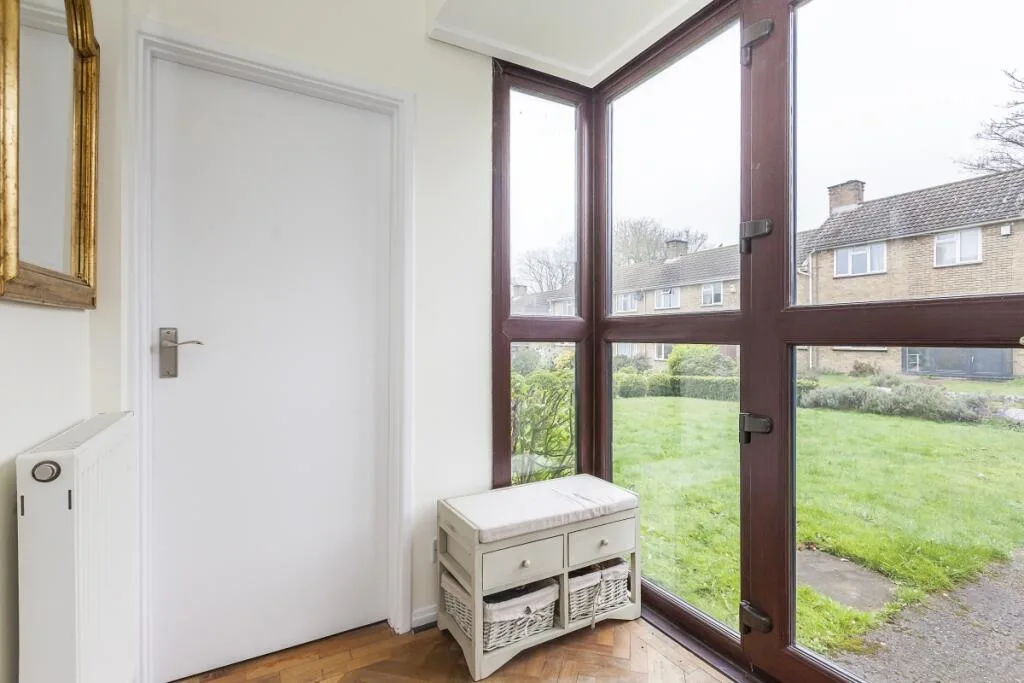 3 bedroom end of terrace house for rent