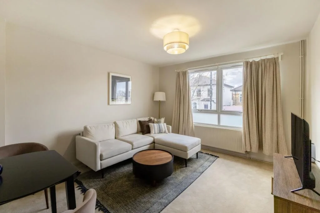 2 bedroom flat for rent