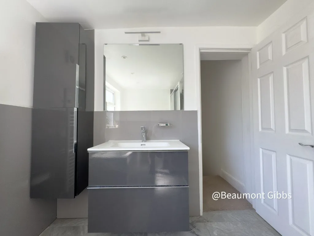 2 bedroom terraced house for rent