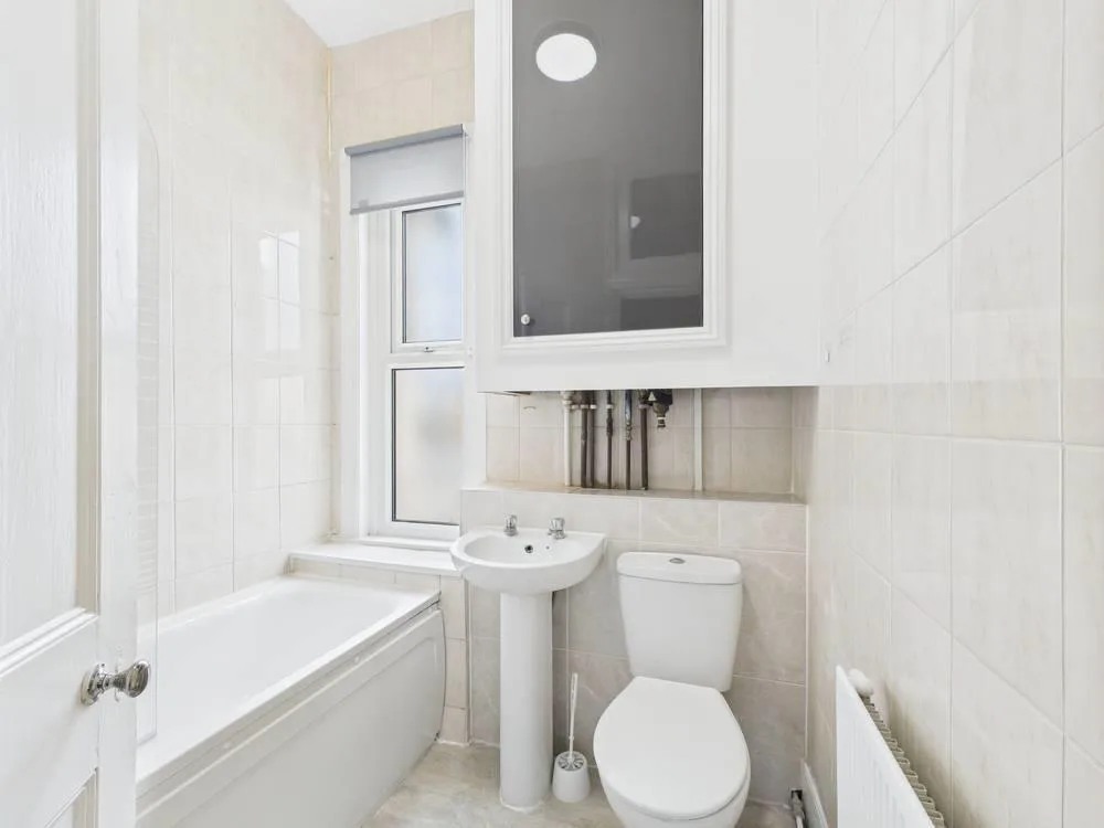 2 bedroom flat for rent