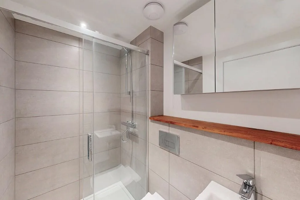 1 bedroom flat share for rent