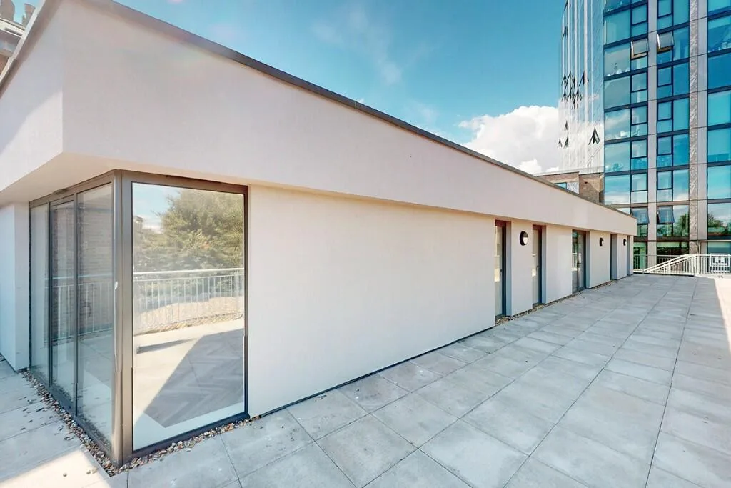 1 bedroom flat share for rent