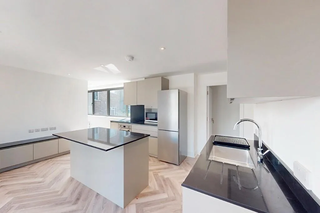 1 bedroom flat share for rent