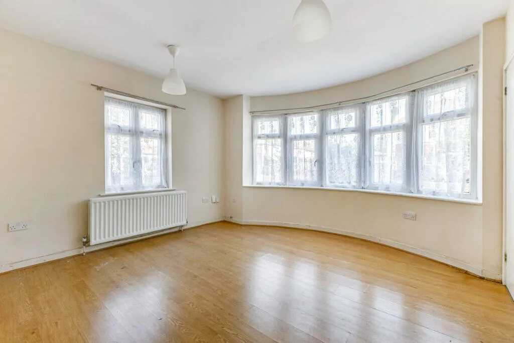 1 bedroom house for rent