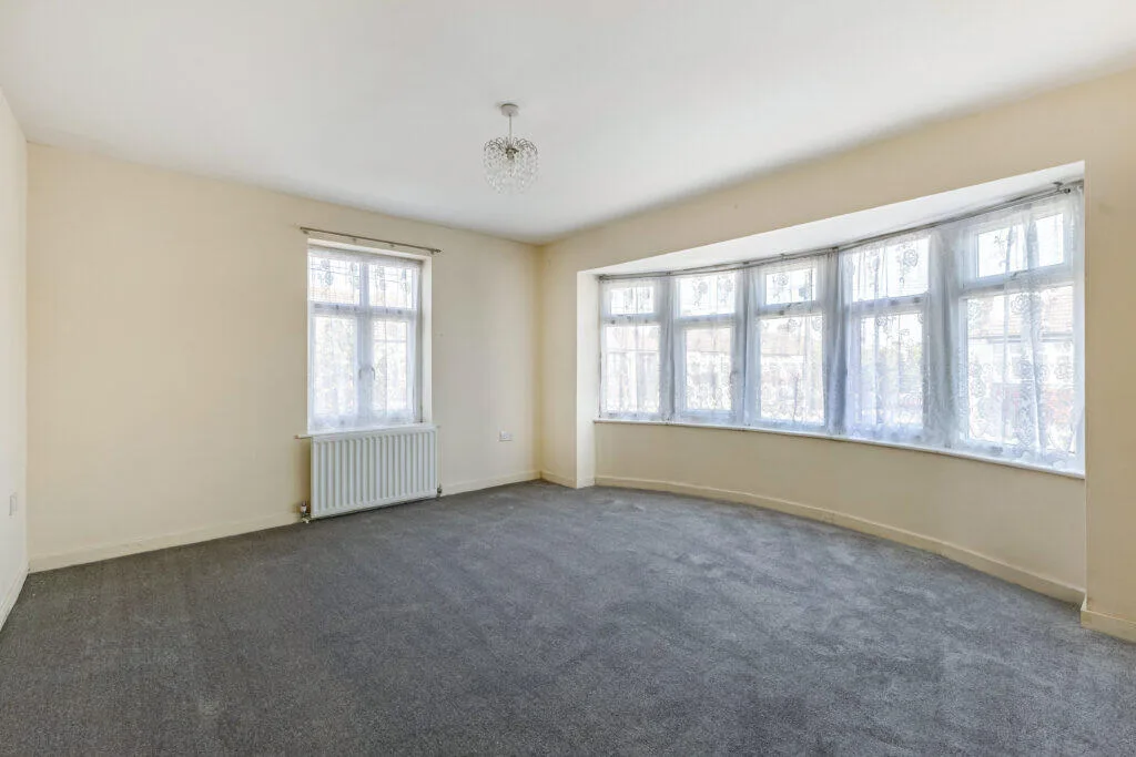 1 bedroom house for rent