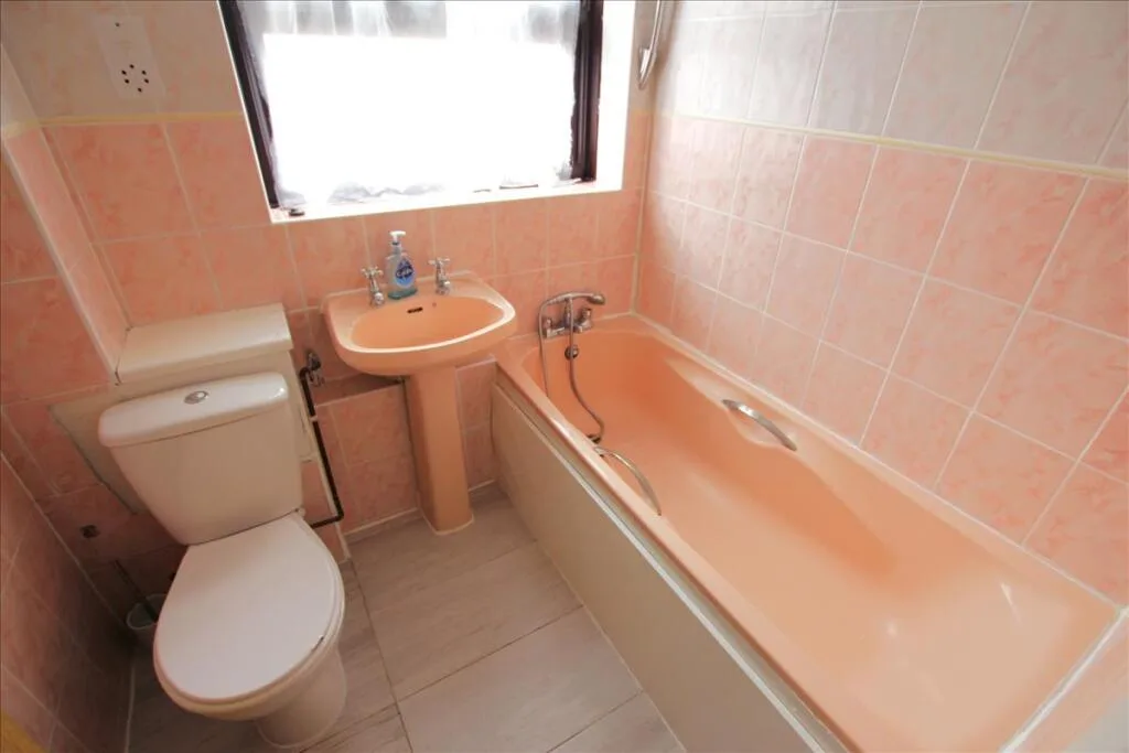 2 bedroom property for rent