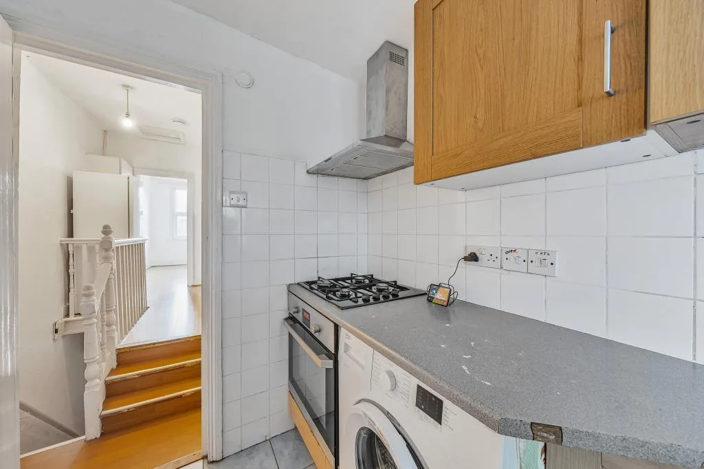 1 bedroom apartment for rent
