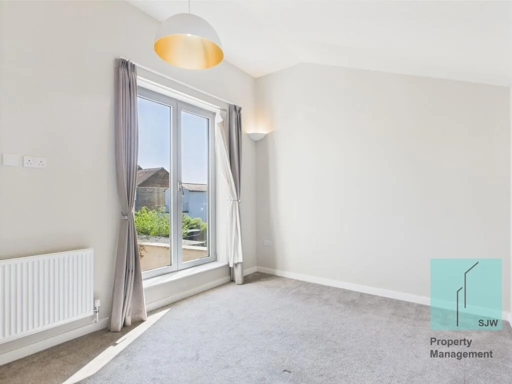 4 bedroom detached house for rent