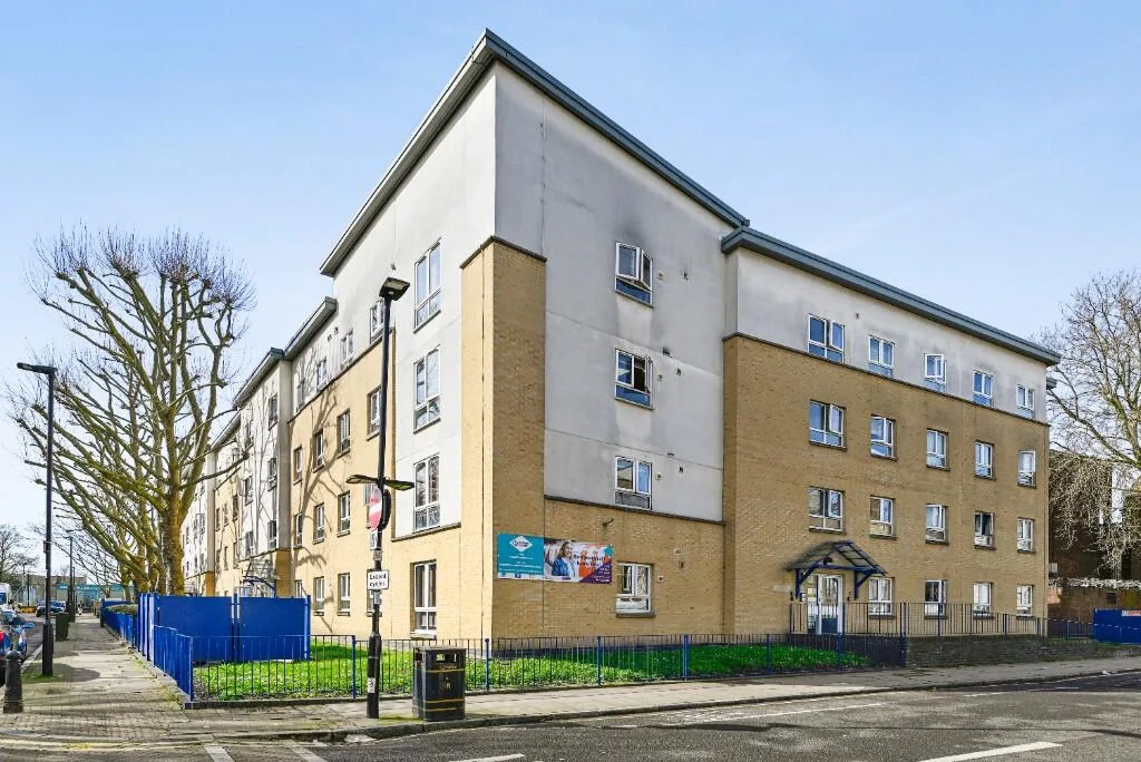 1 bedroom flat share for rent
